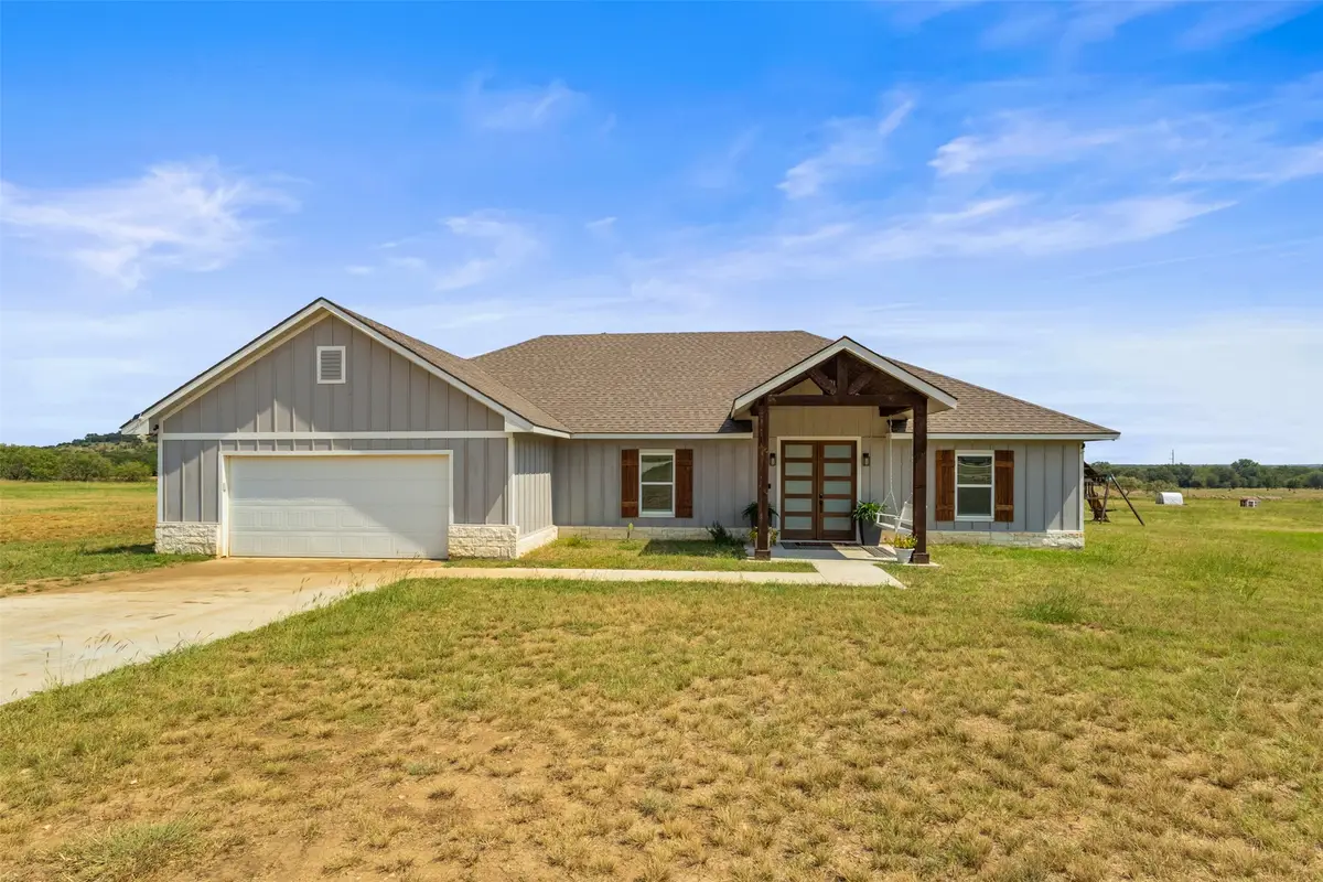 55 Ruidoso Way, Mineral Wells, TX 76067 - Image #1