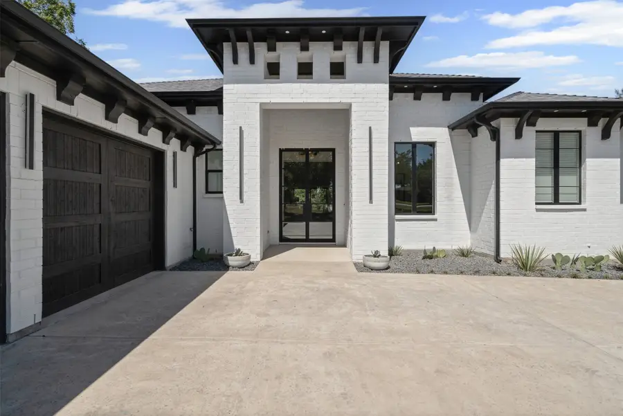 3509 Lakeshore Drive, Weatherford, TX 76087 - Image #2