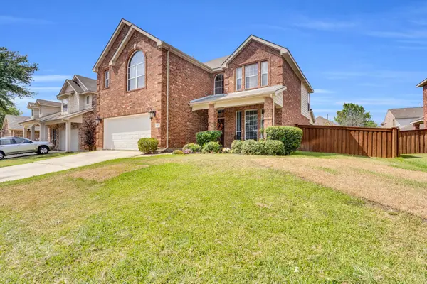 3172 Serpis, Grand Prairie, TX 75054