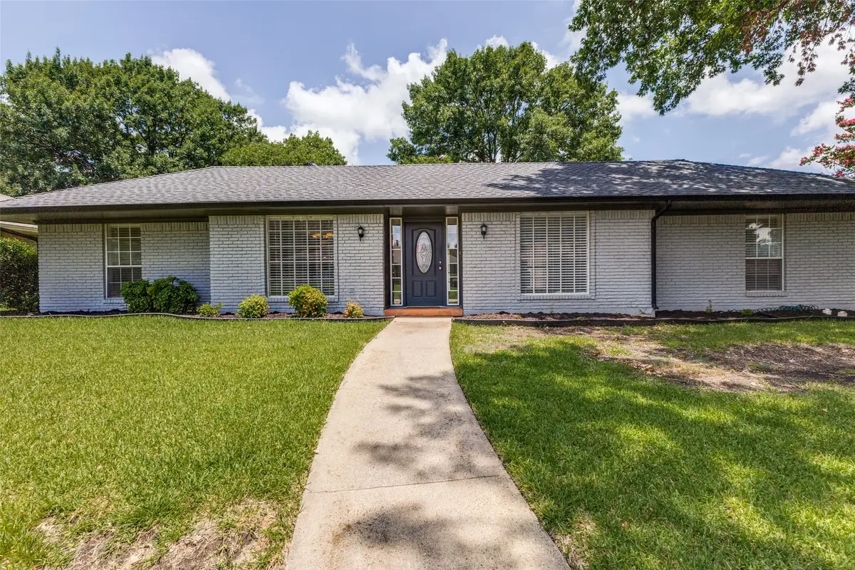 2305 Williams Way, Plano, TX 75075 - Image #1