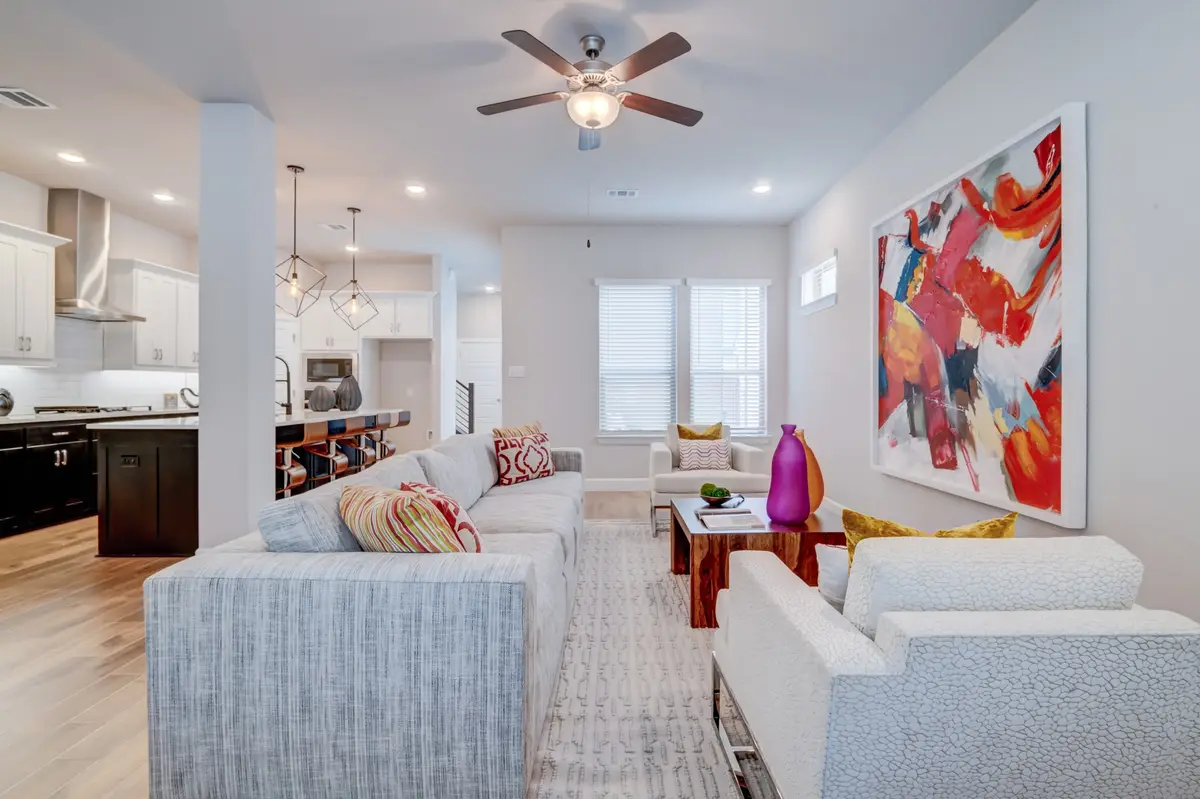 672 Aspen Valley Lane, Dallas, TX 75208 - Image #1