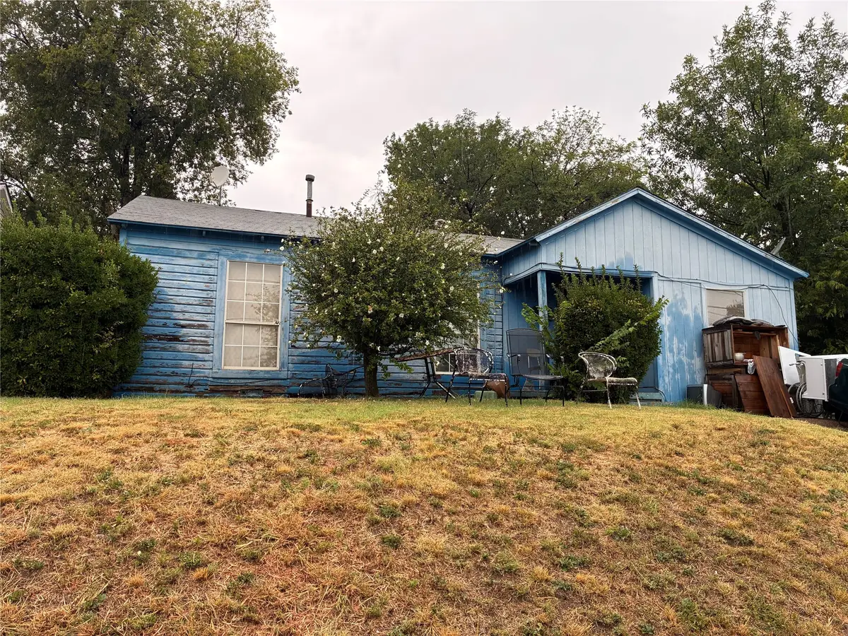 912 Sycamore Terrace, Fort Worth, TX 76104 - Image #1