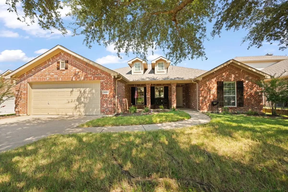 1929 Mary Ann Lane, Burleson, TX 76028 - #1