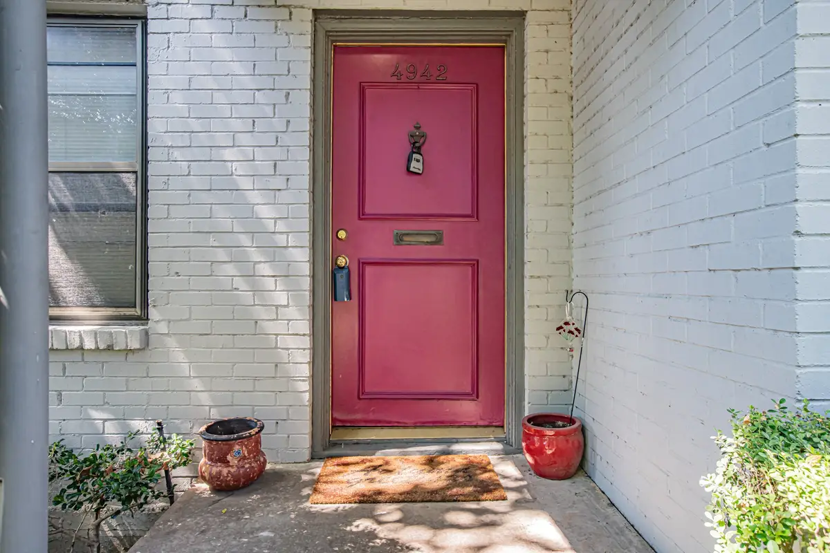4942 Lahoma Street, Dallas, TX 75235 - Image #1