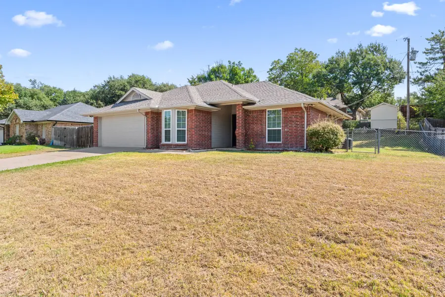 214 Cedar Street, Weatherford, TX 76086 - Image #3