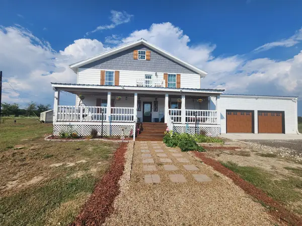 5795 Fm 513 S, Lone Oak, TX 75453