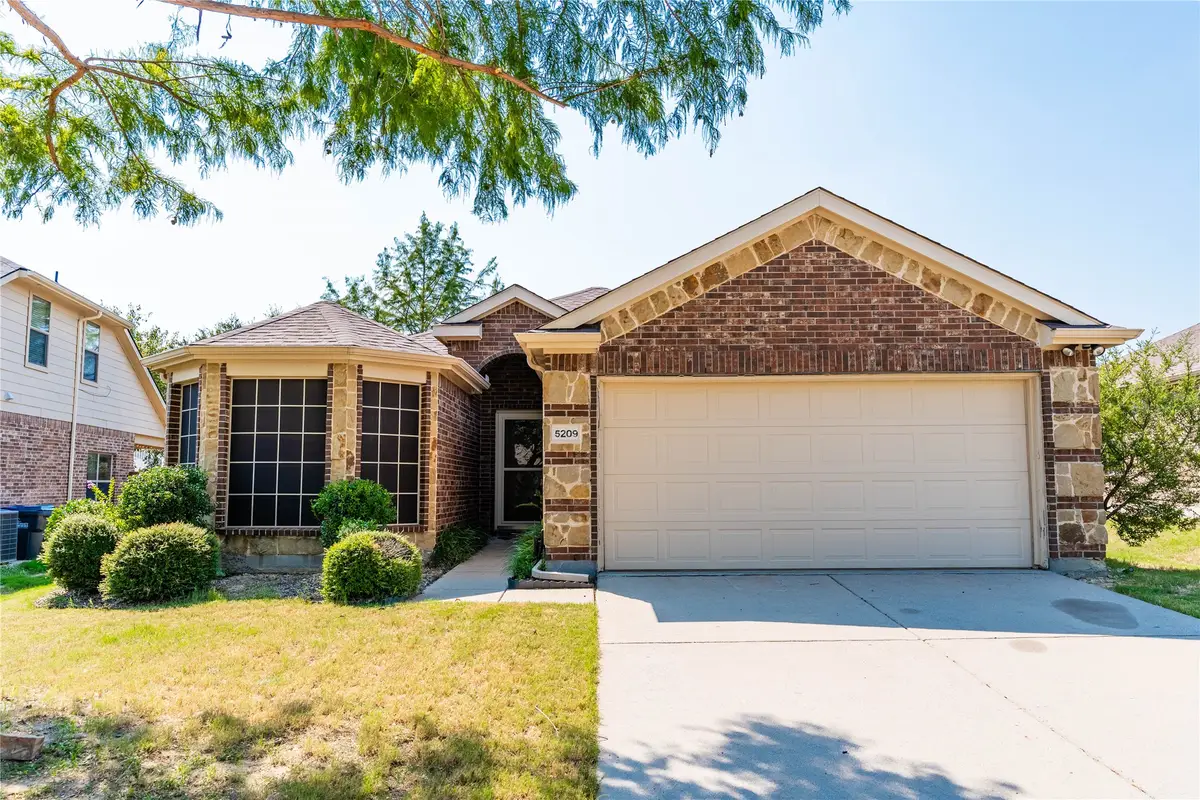 5209 Beacon Lane, McKinney, TX 75071 - Image #1