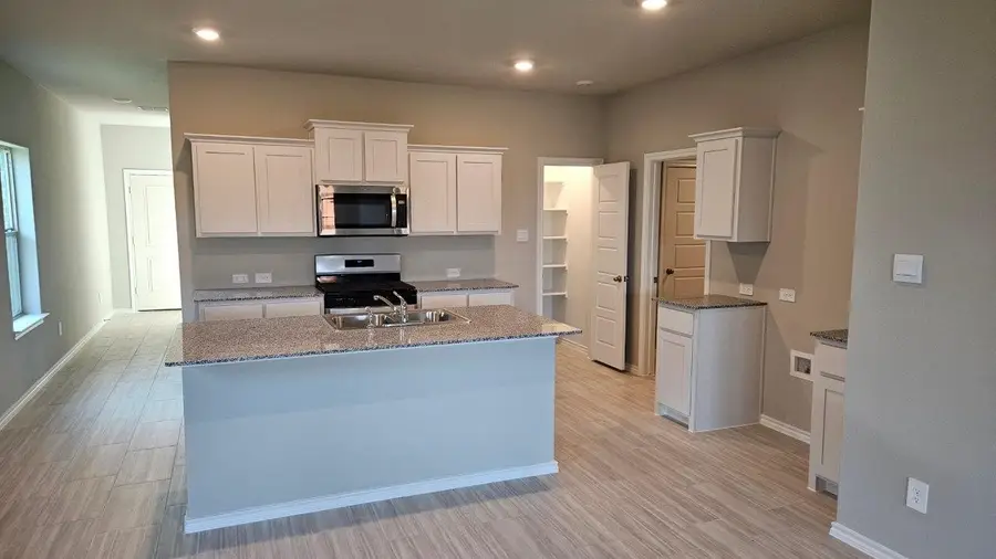 505 Shaded Grove Drive, Northeast Tarrant, TX 76259 - Image #2