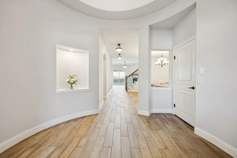 1013 Kettlewood Drive, Justin, TX 76247 - Image #2