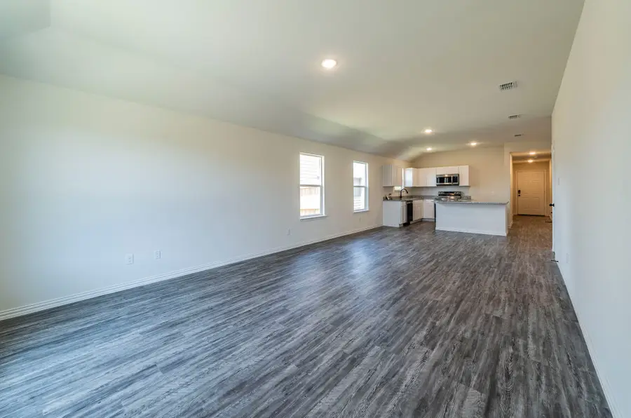 114 Goel Street, Greenville, TX 75402 - Image #3