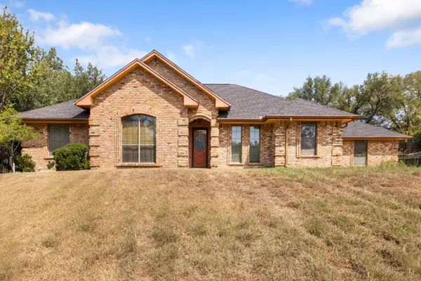 302 Fairway Drive, Willow Park, TX 76087