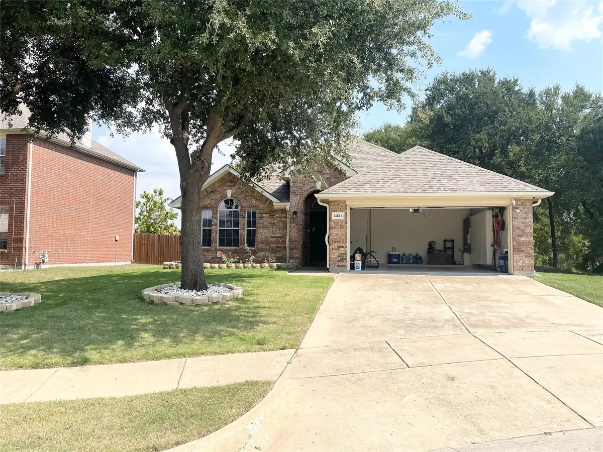 5324 Othen Drive, Grand Prairie, TX 75052 - Image #1