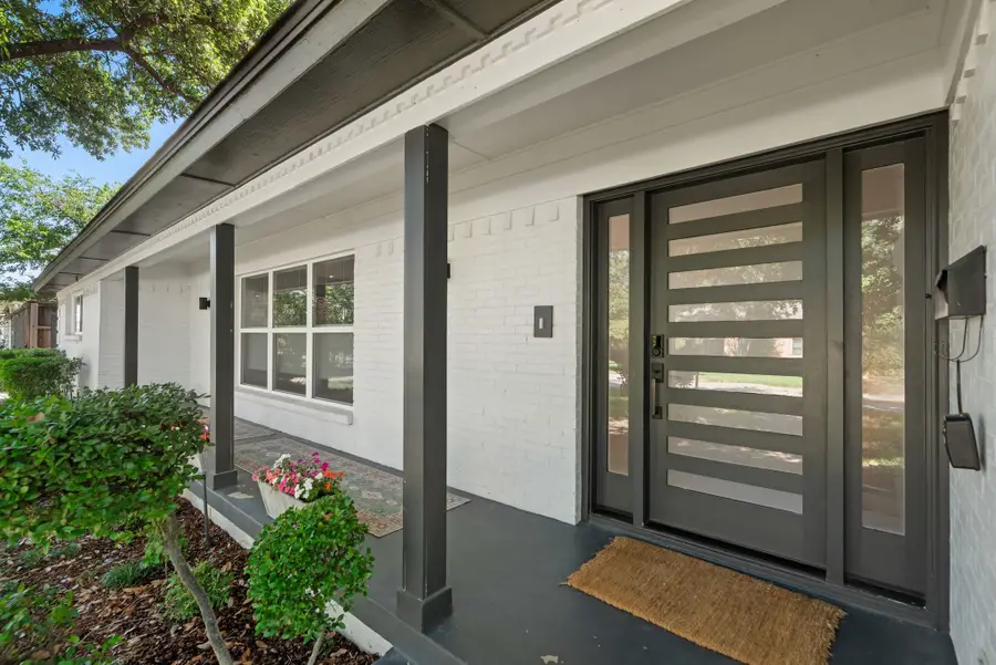 9918 Ila Drive, Dallas, TX 75220 - Image #2