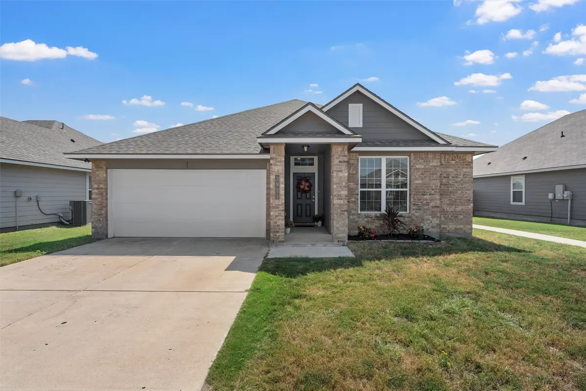 3921 Centerfire Road, Waco, TX 76705 - Image #1