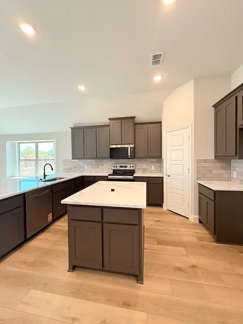 2421 Stardust Trail, Venus, TX 76009 - #3