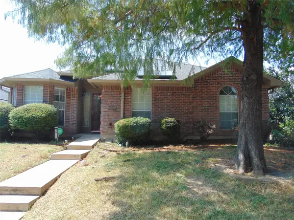 1425 Sunnymeadow Road, Lancaster, TX 75134