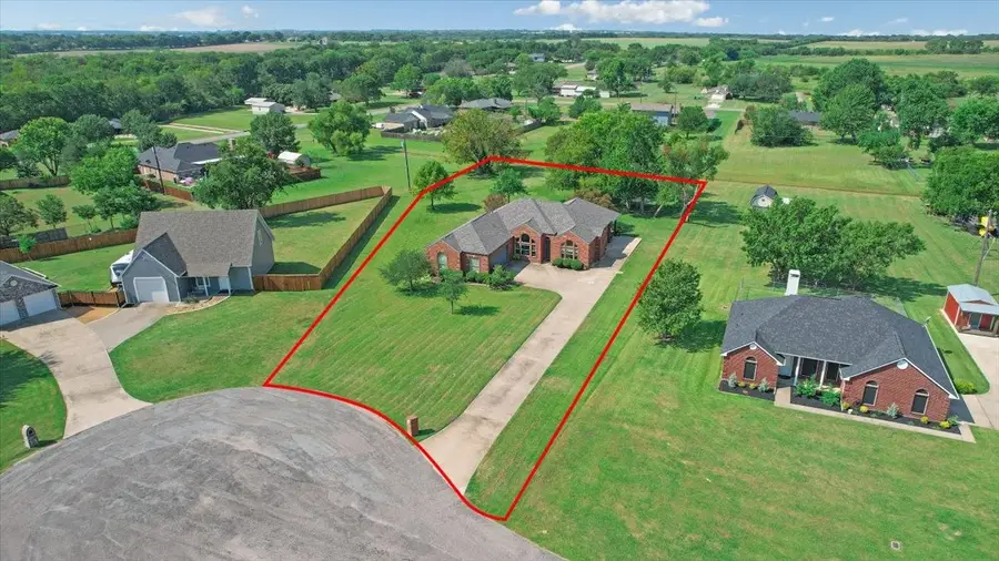 1404 Tejas Drive, Sherman, TX 75092 - Image #2