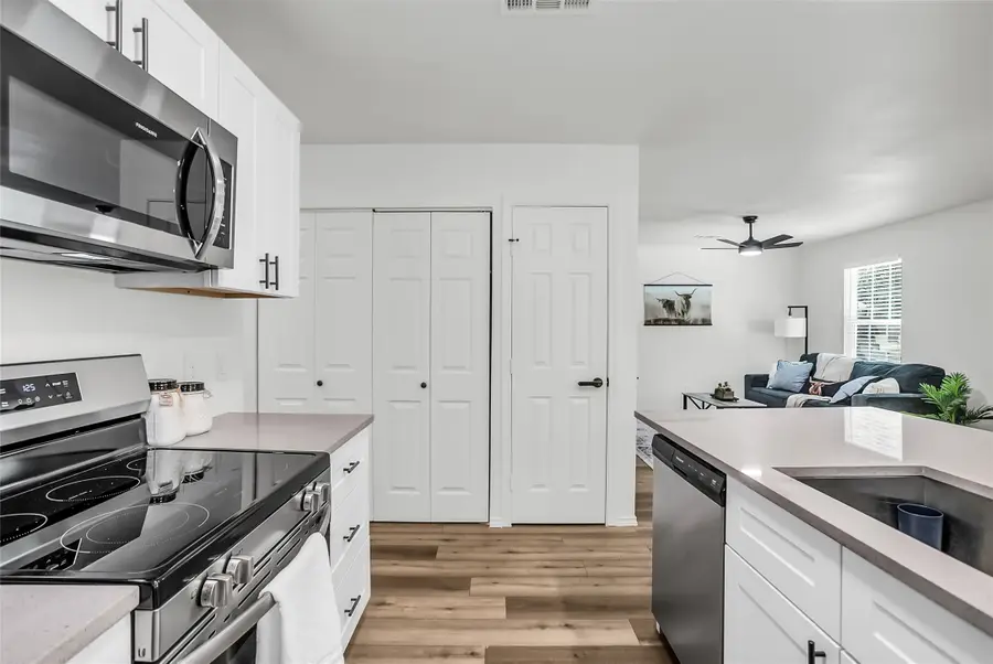 308 S 3rd, Bonham, TX 75418 - Image #2