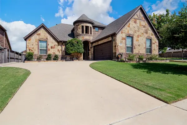 5100 Breezewind Lane, Fort Worth, TX 76123