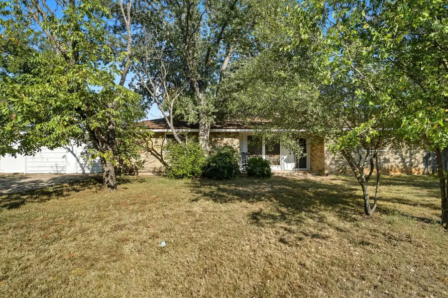 2018 Castle Drive, Clyde, TX 79510 - Image #2