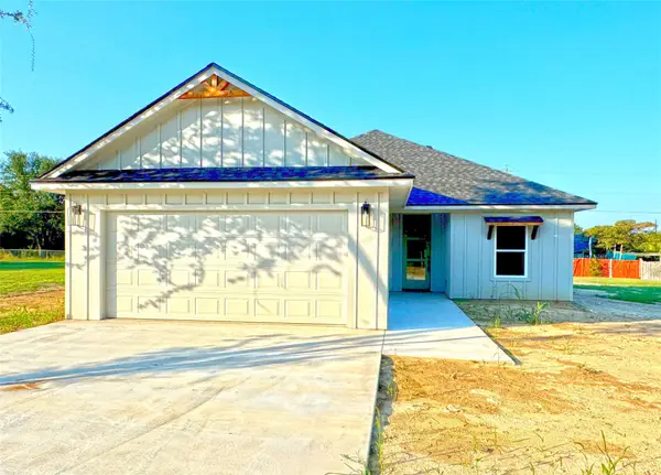 224 Hazelwood Drive, Woodway, TX 76712