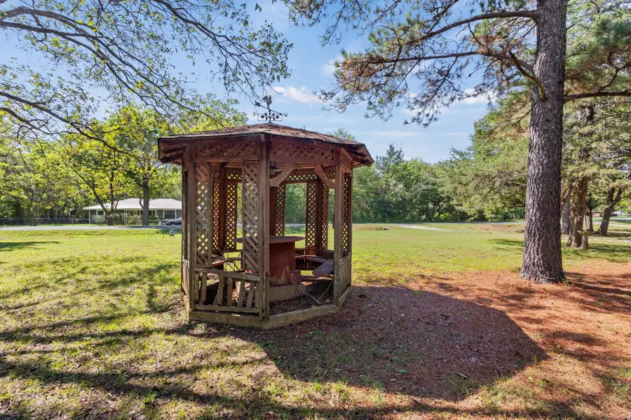 2025 Woodlake Road, Denison, TX 75021 - Image #3