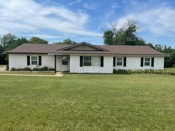 130 Castleman Circle, Hewitt, TX 76643