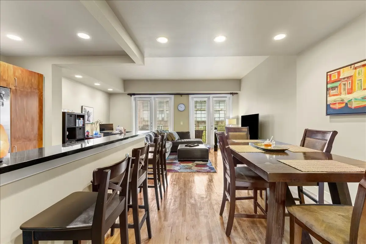 5055 Addison Circle #427, Addison, TX 75001 - Image #1