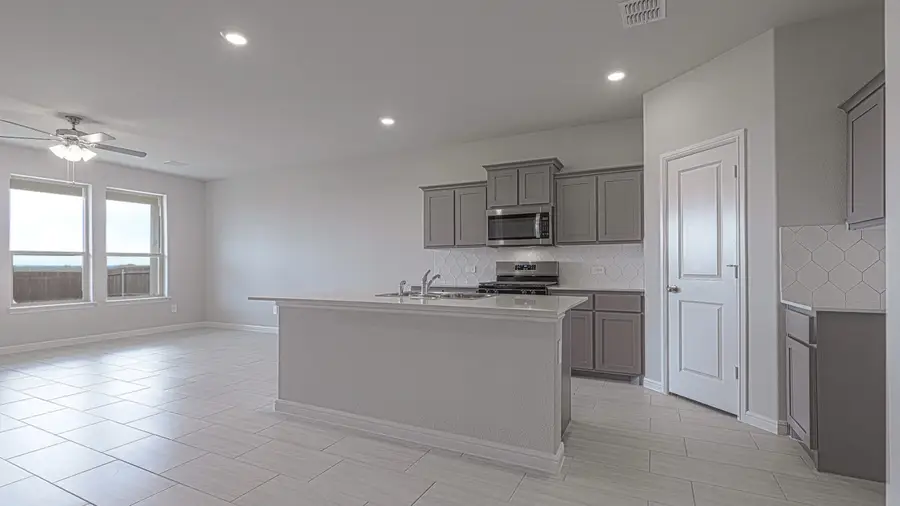 1234 Rockwater Drive, Decatur, TX 76234 - Image #3