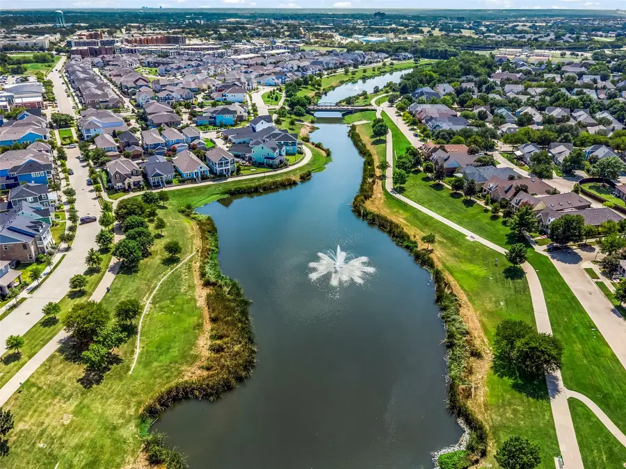 8858 Mandalay Street, North Richland Hills, TX 76180 - Image #3