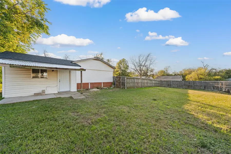 3804 Belmont Drive, Waco, TX 76711 - Image #2