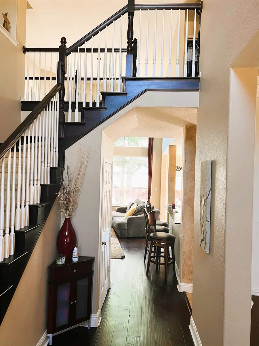 2703 Waterway Drive, Grand Prairie, TX 75054 - #2