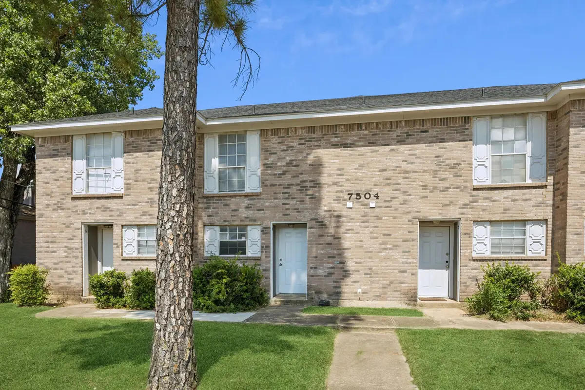 7504 Chapin Road, Fort Worth, TX 76116 - Image #1