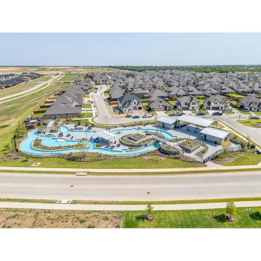 613 Bunchberry Street, Justin Roanoke, TX 76247 - Image #3