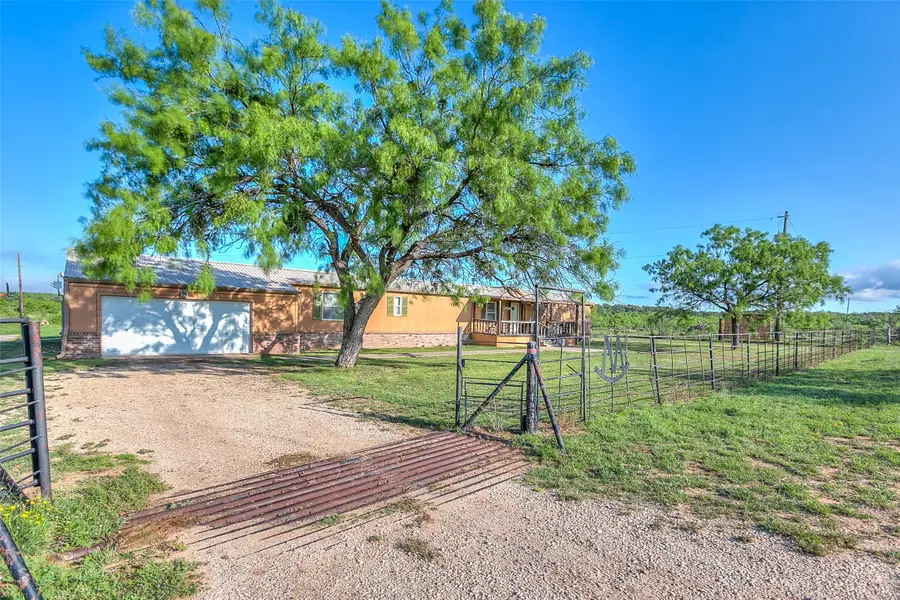 1000 Friendship Rd, Robert Lee, TX 76945 - Image #2