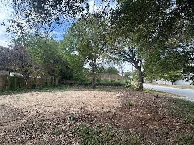 3800 Bryce Avenue, Fort Worth, TX 76107 - Image #3