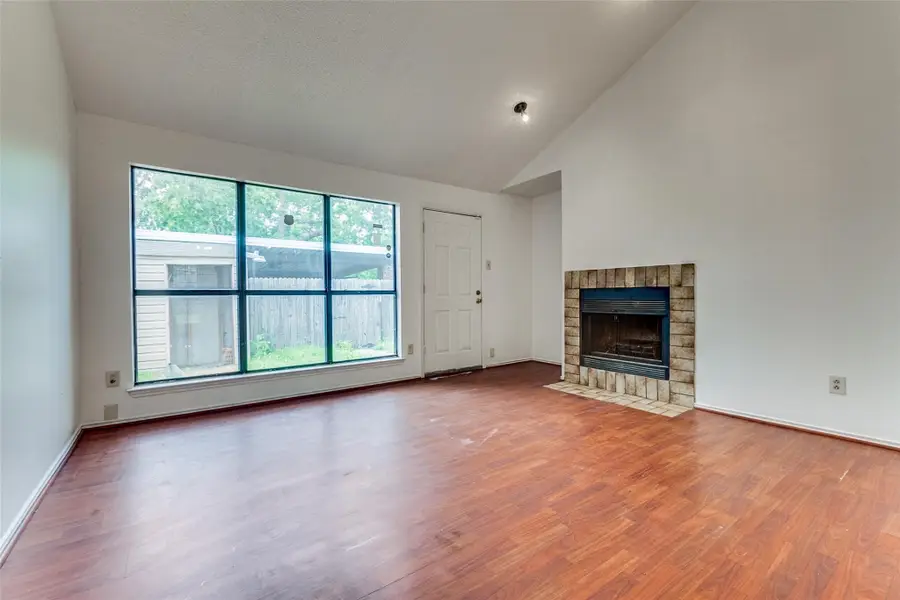 2917 Tanglewood Drive, Lancaster, TX 75134 - Image #3