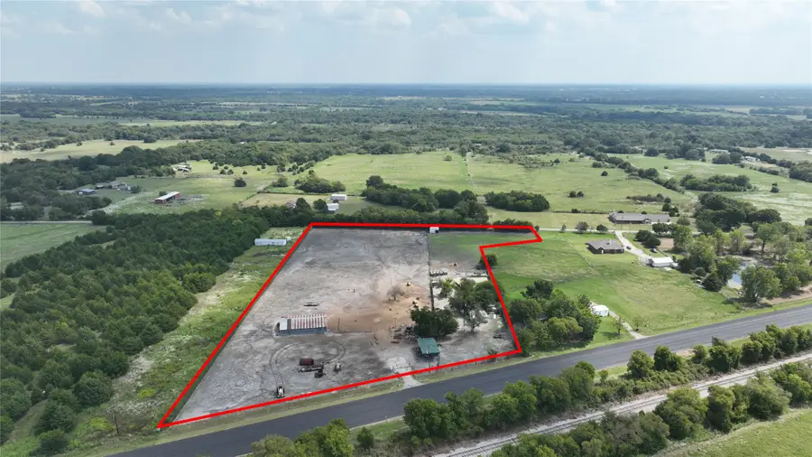 5271 N Us Highway 69, Celeste, TX 75423 - Image #3
