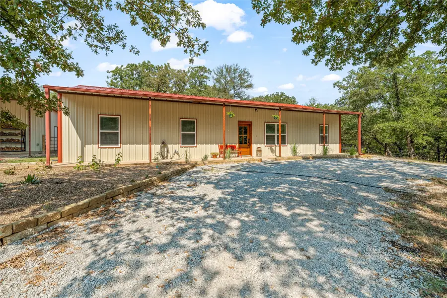 891 County Road 3592, Paradise, TX 76073 - Image #3
