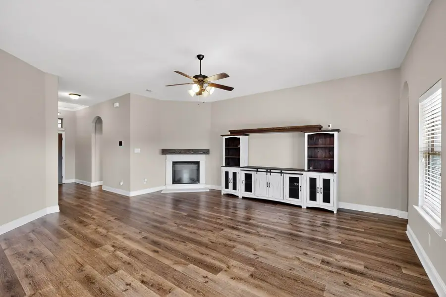 135 Hillcrest Way, Crandall, TX 75114 - Image #3