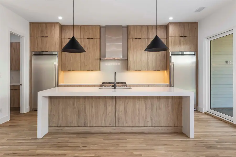 5611 Ellsworth Avenue #102, Dallas, TX 75206 - Image #2