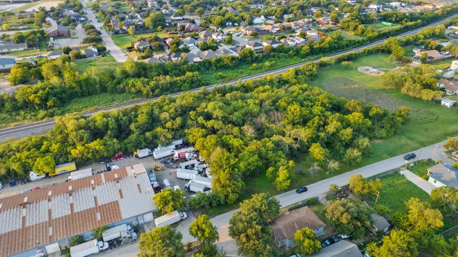 5200 Fitchburg Street, Dallas, TX 75212 - Image #3