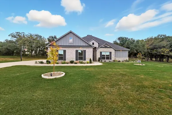 113 Oaks Springs Lane, Weatherford, TX 76087