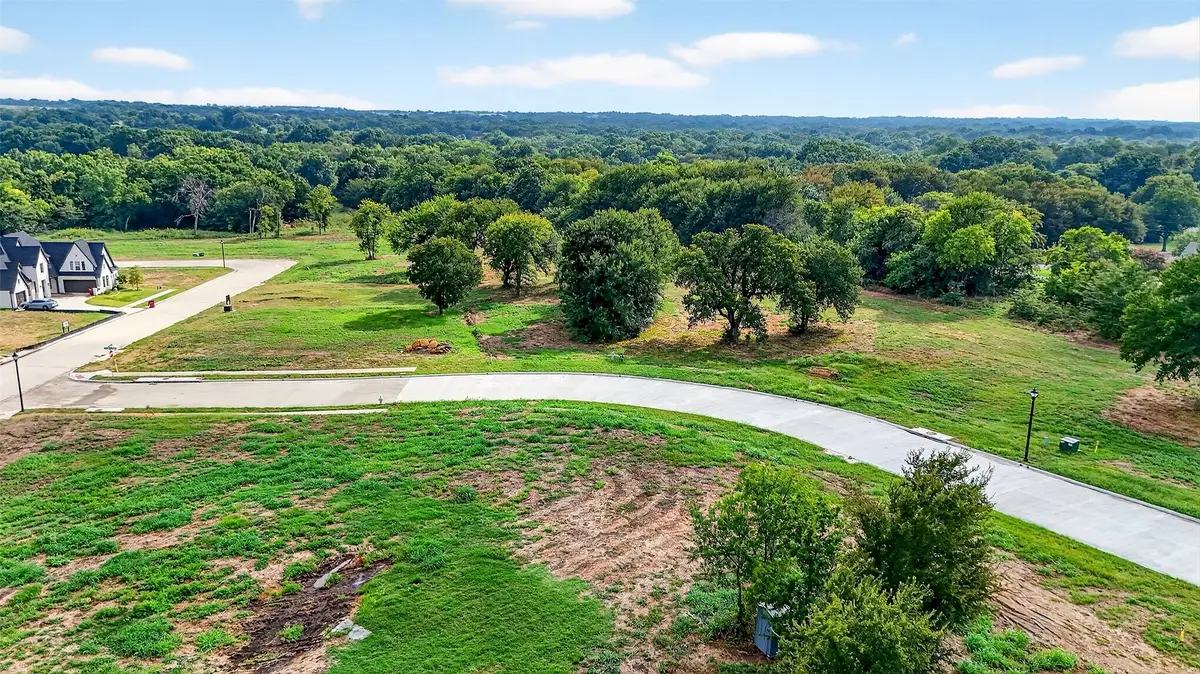 1913 Heritage Knoll Drive, Sherman, TX 75092 - Image #1