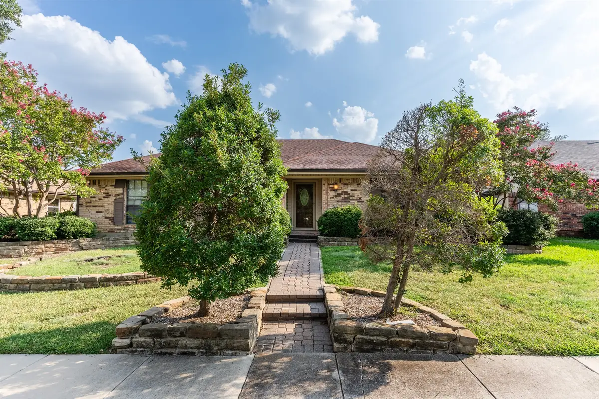 1710 Mayflower Drive, Carrollton, TX 75007 - Image #1