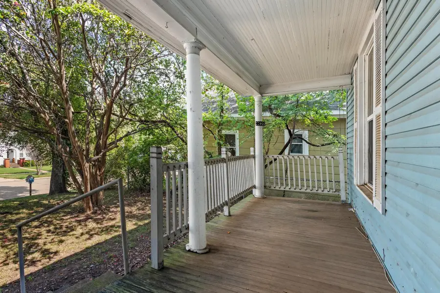 904 W Shepherd, Denison, TX 75020 - Image #2