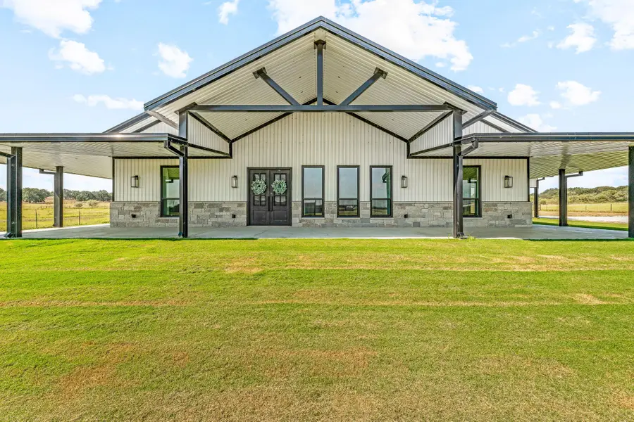 385 Private Road 1733, Stephenville, TX 76401 - Image #2