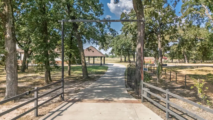 4465 County Road 3504, Sulphur Springs, TX 75482 - Image #2