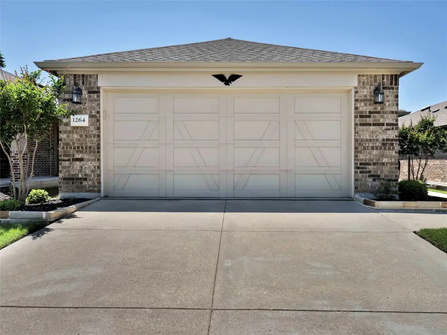 1264 Revolution Drive, Aubrey, TX 76227 - Image #2