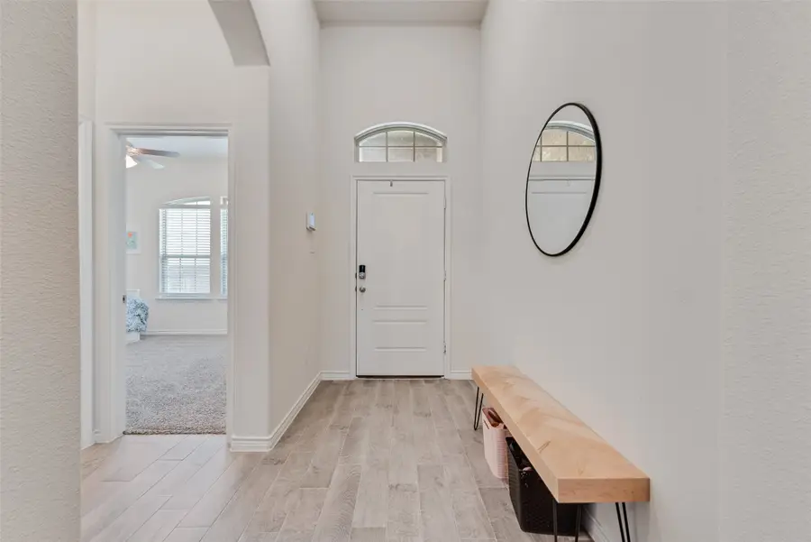 11209 Autry Ridge Lane, Aubrey, TX 76227 - Image #2